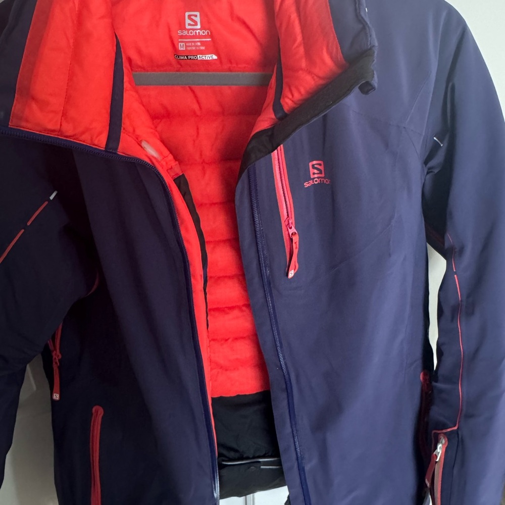 Salomon Blue Ski Jacket with Waterproof Shell and Insulated Layer - Picture 5 of 5